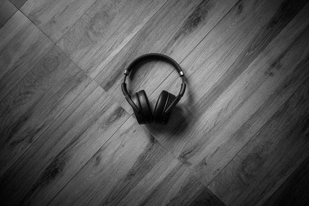 Can Ambient Music Survive the One-Minute Song? Streaming’s Length Problem Explained