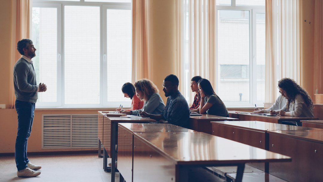 Interleaving vs Blocked Practice: Which Study Method Helps Learning Stick?